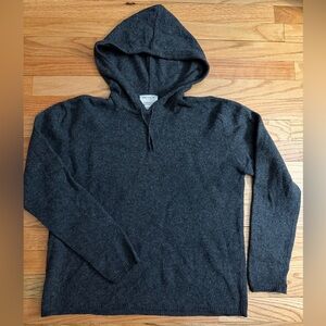 Preview International Gray Hoodie Sweater